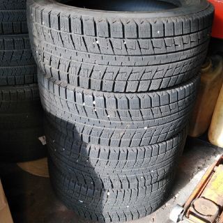 ブリヂストン(BRIDGESTONE)の195 55 16 スタッドレス　BRIDGESTONE(タイヤ)