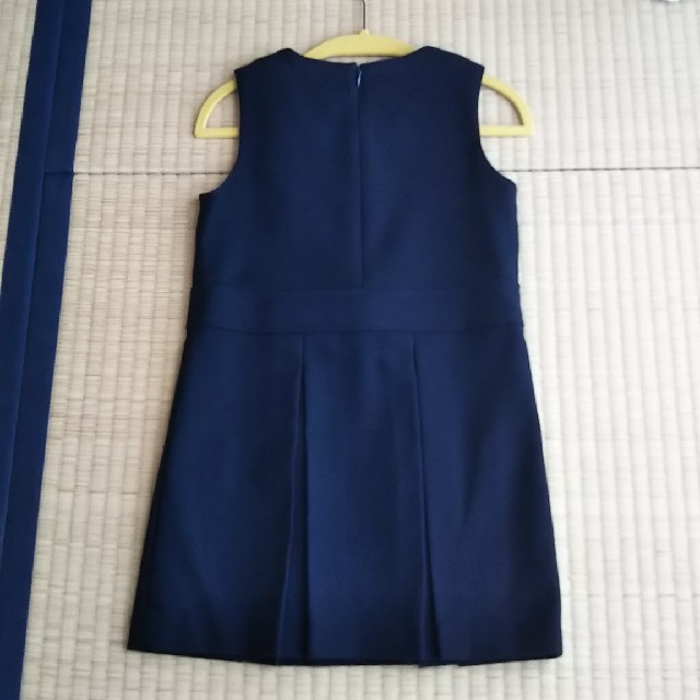 UNIQLO(ユニクロ)の女児110cm ジャンパースカート キッズ/ベビー/マタニティのキッズ服女の子用(90cm~)(ワンピース)の商品写真