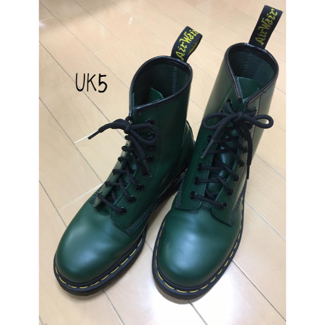 Dr.Martens(ドクターマーチン)のドクターマーチン 8ホール☆UK5☆グリーン レディースの靴/シューズ(ブーツ)の商品写真