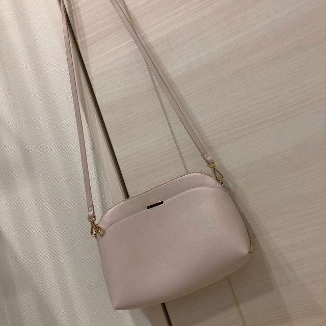 H&M(エイチアンドエム)のH＆M ショルダーバッグ レディースのバッグ(ショルダーバッグ)の商品写真