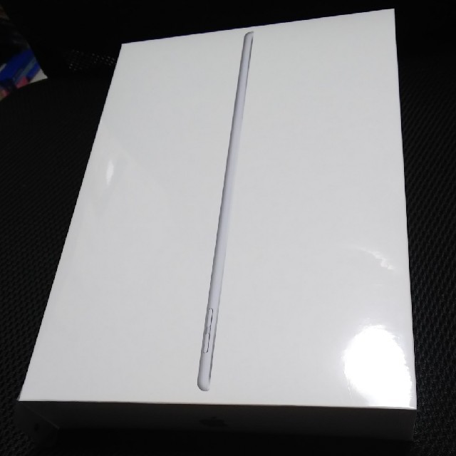 のメーカー iPad Air 3）の通販 by hiro ｜ラクマ Air 64GB 2019年最新モデル（iPad ⒙にこちらは