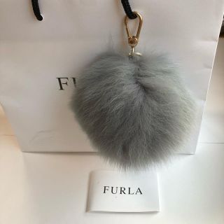 【新品】FURLA フルラ ファーチャーム キーホルダー バッグチャーム