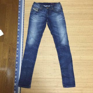 ディーゼル(DIESEL)のDIESEL joggjeans 25(デニム/ジーンズ)