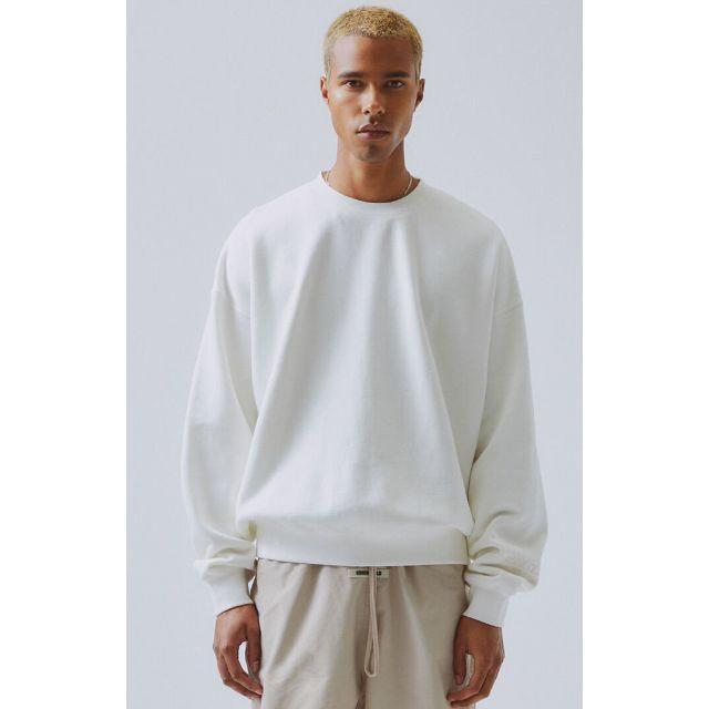 FEAR OF GOD(フィアオブゴッド)の19FW★FOG ESSENTIALS★スウェットシャツ ホワイト［L］ メンズのトップス(スウェット)の商品写真