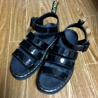 ドクターマーチン(Dr.Martens)のDr.Martens BLAIRE ブレア サンダル エナメル UK6(サンダル)