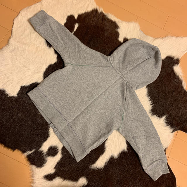 babyGAP(ベビーギャップ)のbaby GAP パーカー トレーナー キッズ/ベビー/マタニティのベビー服(~85cm)(トレーナー)の商品写真