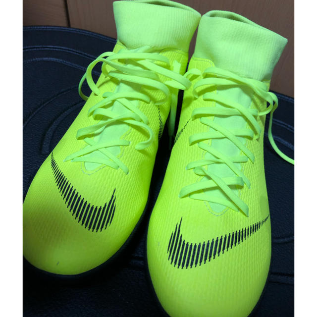 Nike Superfly 6 Academy IC フットサルシューズ