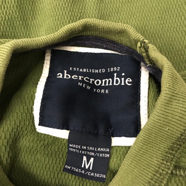 Abercrombie&Fitch(アバクロンビーアンドフィッチ)のロンT キッズ/ベビー/マタニティのキッズ服男の子用(90cm~)(Tシャツ/カットソー)の商品写真