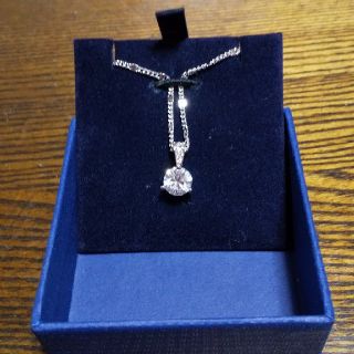 スワロフスキー(SWAROVSKI)のスワロフスキー      ネックレス(ネックレス)