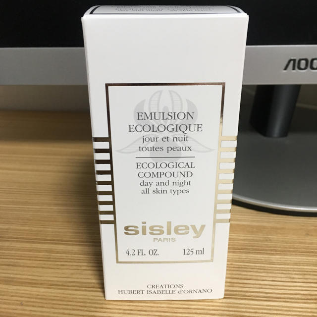 Sisley(シスレー)のSisley 乳液 エコロジカルコムパウンド 125ml コスメ/美容のスキンケア/基礎化粧品(乳液/ミルク)の商品写真