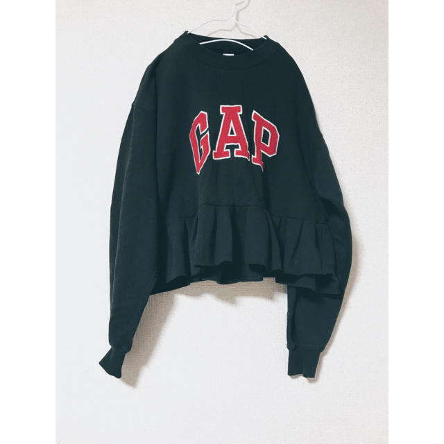 Champion(チャンピオン)の古着✴︎リメイクフリルスウェット gap レディースのトップス(トレーナー/スウェット)の商品写真