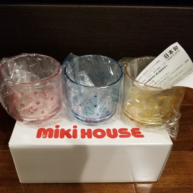 mikihouse(ミキハウス)のミキハウス　マグカップ3Pセット　2箱 キッズ/ベビー/マタニティの授乳/お食事用品(マグカップ)の商品写真