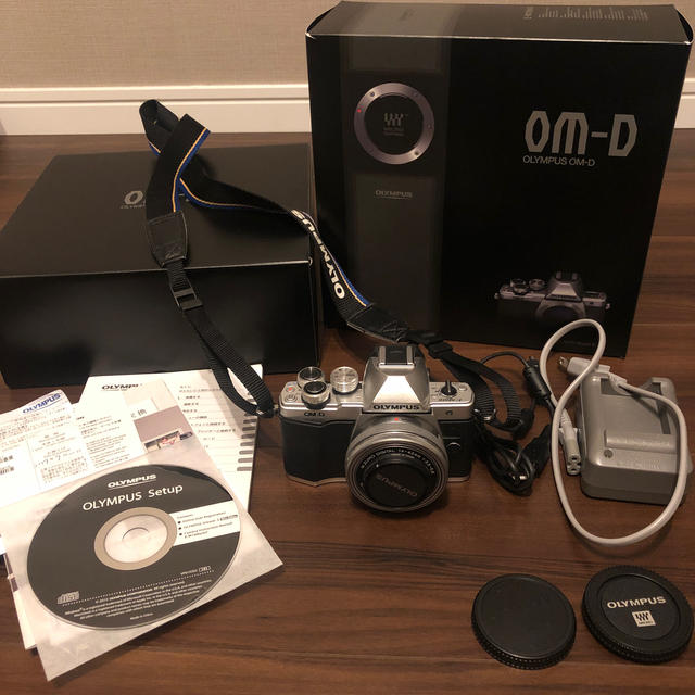 OLYMPUS OM-D E-M10Ⅱ【値下げ可能】45000円→35000円