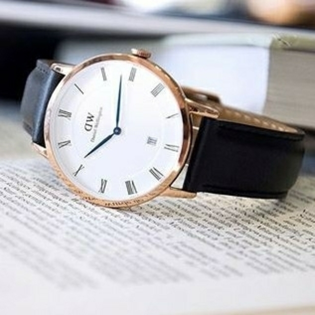 Daniel Wellington(ダニエルウェリントン)の本数限定超特価♪ ダニエル ウェリントンダッパーシェフィールド 34㎜ レディースのファッション小物(腕時計)の商品写真