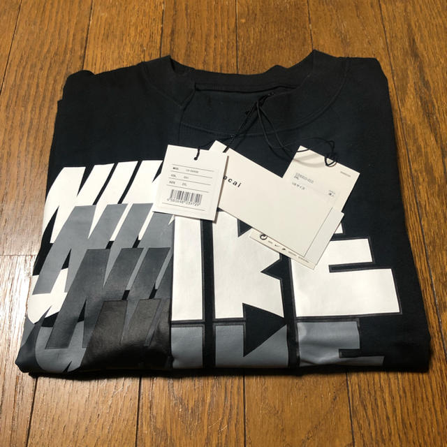 sacai(サカイ)のNike sacai ナイキ サカイ Tシャツ メンズのトップス(Tシャツ/カットソー(半袖/袖なし))の商品写真