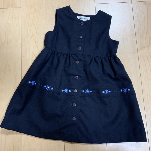 familiar(ファミリア)のアートレター♡ARTLETTER フォーマル 黒 ワンピース 100cm キッズ/ベビー/マタニティのキッズ服女の子用(90cm~)(ドレス/フォーマル)の商品写真