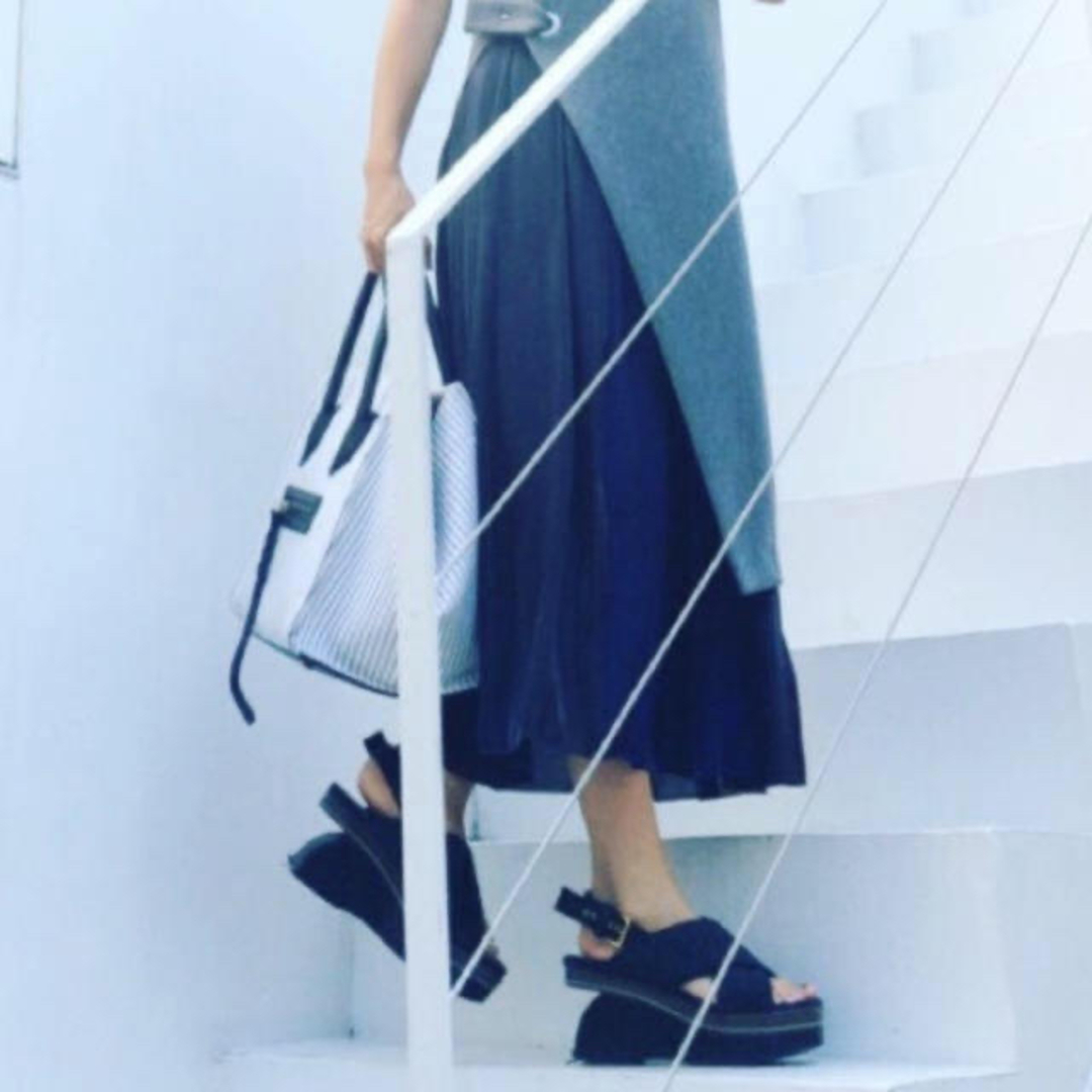 MARNI(マルニ)の最終値下げ！ マルニ 人気 完売 フェルト サンダル ドロワー プランC好きに レディースの靴/シューズ(サンダル)の商品写真