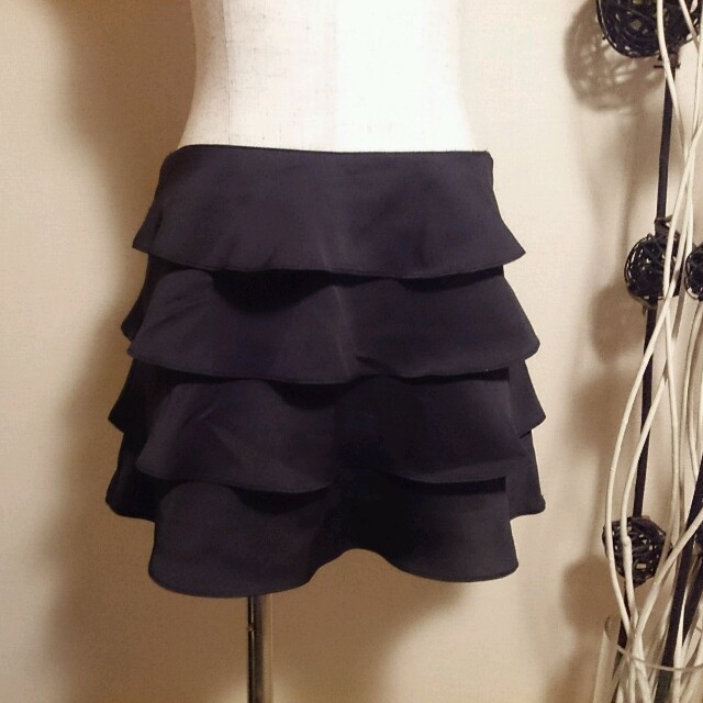 MERCURYDUO(マーキュリーデュオ)のMERCURYDUO　ミニスカート黒 レディースのスカート(ミニスカート)の商品写真