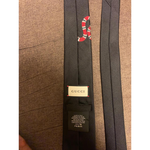 Gucci(グッチ)のgucci ネクタイ スネーク メンズのファッション小物(ネクタイ)の商品写真