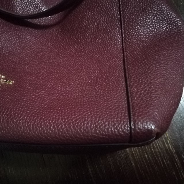 ⭐COACH ボルドーショルダーバッグ 秋色 箱、保存袋付き❗送料込み❕ coach ショルダーバッグ ボルドー 即購入可