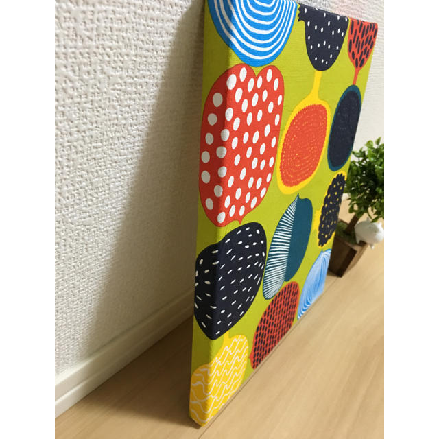 marimekko(マリメッコ)のハンドメイド marimekko インテリアパネル デコパージュ ハンドメイドのインテリア/家具(インテリア雑貨)の商品写真