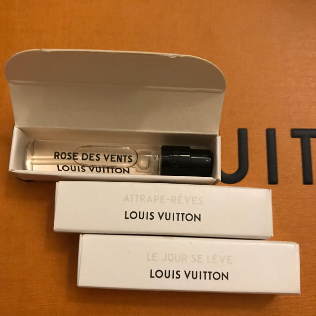 LOUIS VUITTON - ルイヴィトン 香水 人気 3本セットの通販 by Miny's shop｜ルイヴィトンならラクマ
