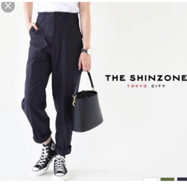 Shinzone - シンゾーン ベイカーパンツ 34 ネイビーの通販 by Shinzone - シンゾーン ベイカーパンツ 34 ネイビーの通販 by