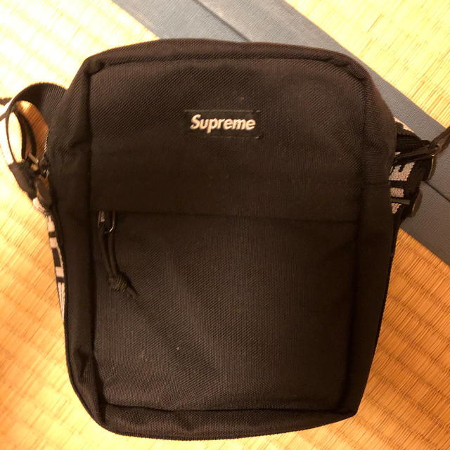 Supreme(シュプリーム)のsupreme ショルダーバッグ メンズのバッグ(ショルダーバッグ)の商品写真