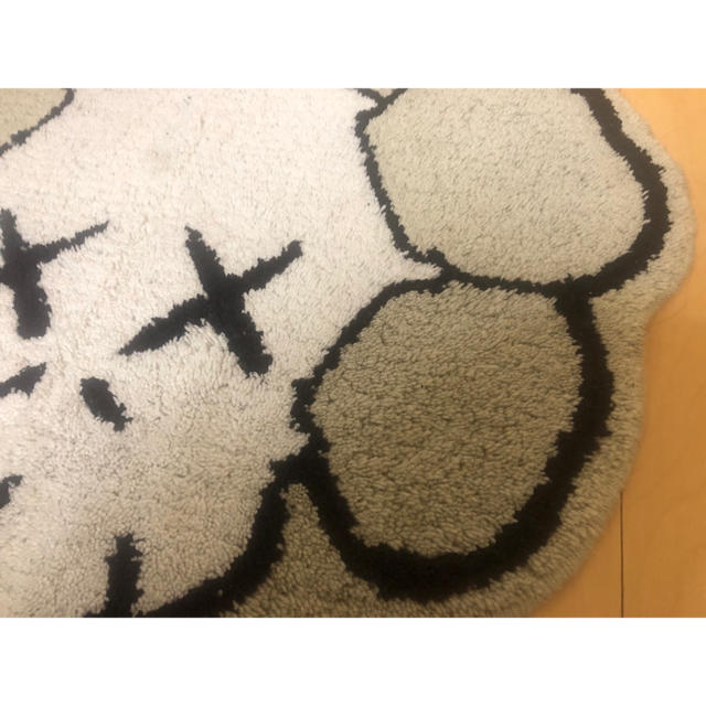 美品 カウズ KAWS オリジナルフェイク ×G1950 KAWS ラグマットの通販