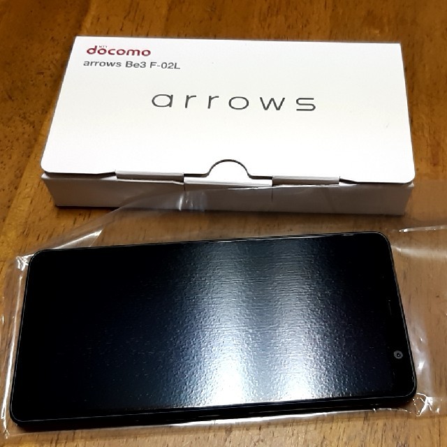 新品ロック解除済 ドコモ arrows Be3 F-02L ブラック