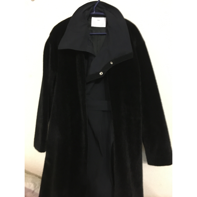 TOGA(トーガ)のTOGA コート ブラック 36 未使用 鈴木えみ レディースのジャケット/アウター(ロングコート)の商品写真