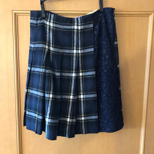 sacai luck(サカイラック)のサカイ ラック sacai luck チェック × レオパード柄 スカート レディースのスカート(ひざ丈スカート)の商品写真