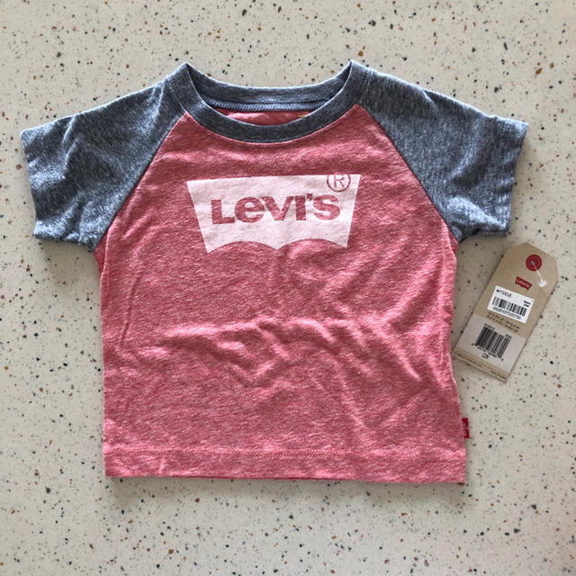 Levi's(リーバイス)のLEVIS ベビー Tシャツ 80㎝ キッズ/ベビー/マタニティのベビー服(~85cm)(Ｔシャツ)の商品写真