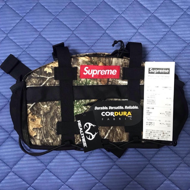 Supreme(シュプリーム)のsupreme 19aw ウエストバック カモ メンズのバッグ(ボディーバッグ)の商品写真