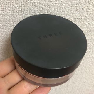 スリー(THREE)のTHREE★ルースパウダー(フェイスパウダー)