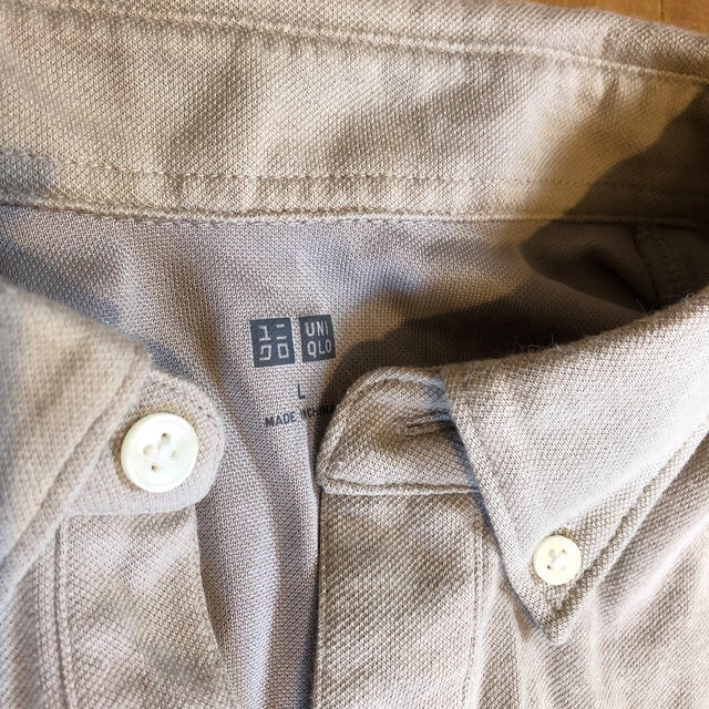 UNIQLO(ユニクロ)のユニクロ メンズ ベージュ ポロシャツ メンズのトップス(ポロシャツ)の商品写真