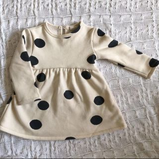 ザラキッズ(ZARA KIDS)のZARA ベイビー  ドット柄 裏起毛ワンピース 86cm ベージュ(ワンピース)