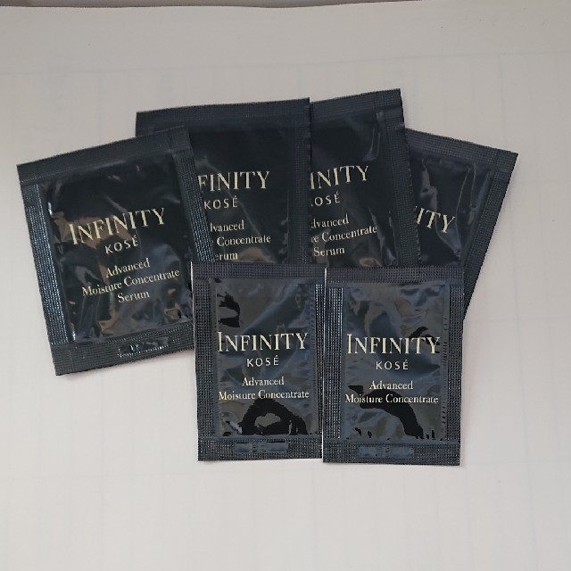 Infinity(インフィニティ)のインフィニティアドバンストモイスチュアコンセントローション 付け替え用 コスメ/美容のスキンケア/基礎化粧品(化粧水/ローション)の商品写真