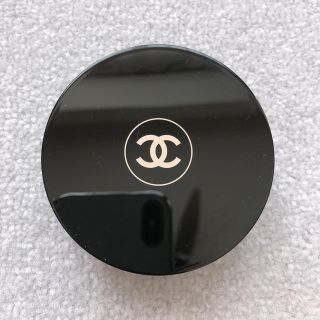 シャネル(CHANEL)のCHANEL♡ヴィタルミエールグロウ 10ベージュ(ファンデーション)