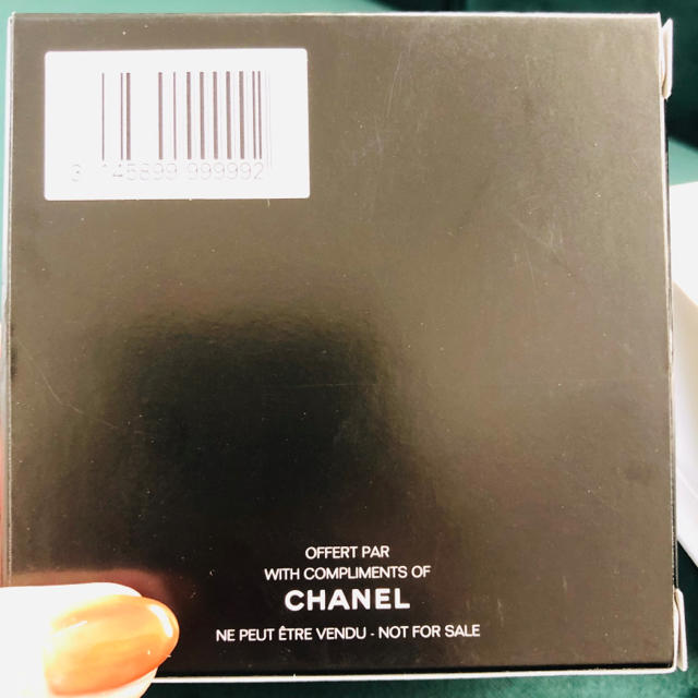 CHANEL(シャネル)のCHANEL ❤︎ ノベルティ カメリア ディフューザー コスメ/美容のリラクゼーション(アロマディフューザー)の商品写真