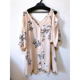 スナイデル(SNIDEL)の美品 snidel  花柄 シャツチュニック(チュニック)