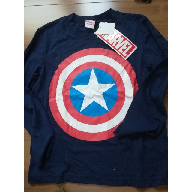 MARVEL(マーベル)の【新品】MARVEL 長袖シャツ キッズ/ベビー/マタニティのキッズ服男の子用(90cm~)(Tシャツ/カットソー)の商品写真