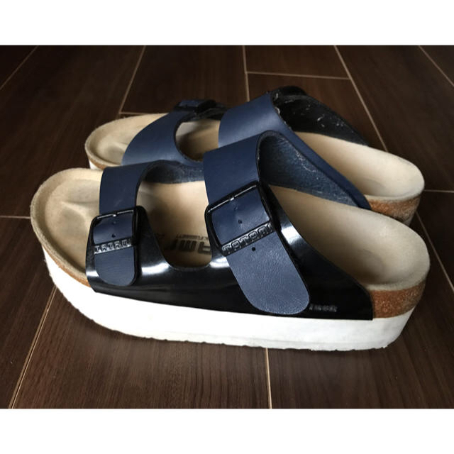 BIRKENSTOCK(ビルケンシュトック)のビルケン・TATAMIコラボサンダル  38 レディースの靴/シューズ(サンダル)の商品写真