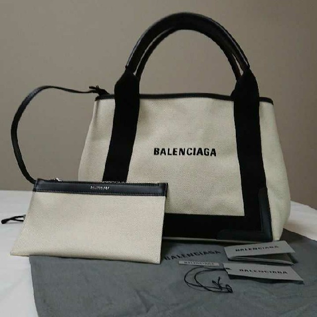 バレンシアガ(BALENCIAGA) ネイビーカバ トートバッグS！新品！新ロゴ