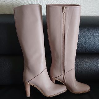 ヴァレンティノ(VALENTINO)の新品✨ロングブーツ(ブーツ)