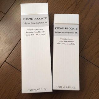 コスメデコルテ(COSME DECORTE)のセルジェニーホワイト乳液化粧水セット(化粧水/ローション)