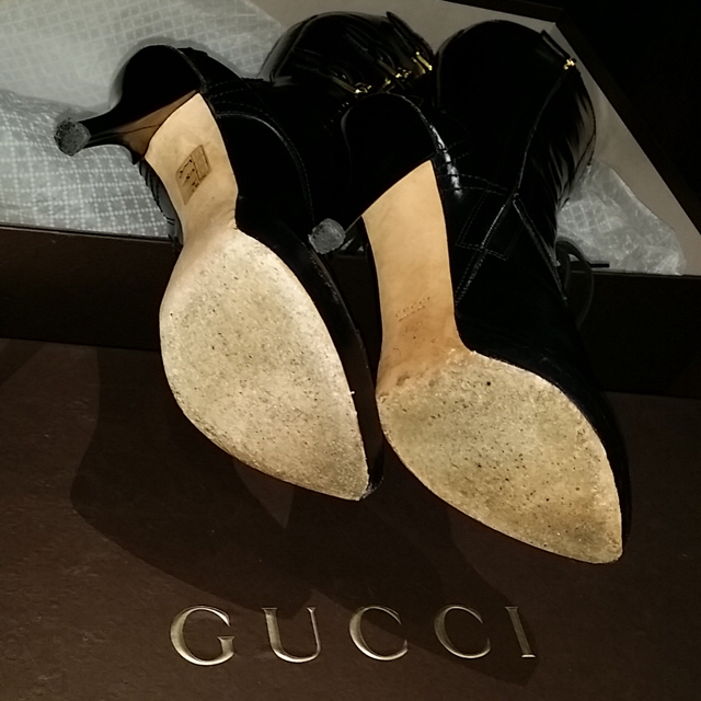 Gucci(グッチ)のGUCCI美品ロングレザーブーツ黒【size34.5】 レディースの靴/シューズ(ブーツ)の商品写真