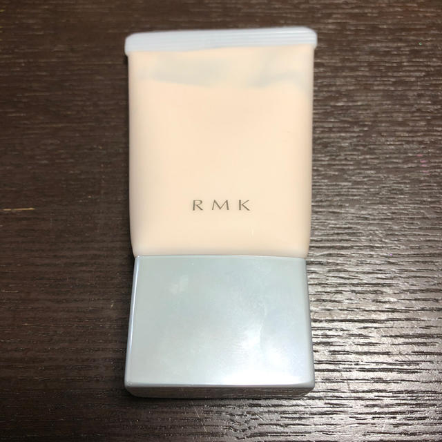 RMK(アールエムケー)の新品開封のみ RMK クリーミィ ポリッシュト ベース N 01  コスメ/美容のベースメイク/化粧品(化粧下地)の商品写真