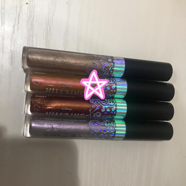 colourpop(カラーポップ)のcolourpop ディズニーヴィランズコラボ リップグロス コスメ/美容のベースメイク/化粧品(リップグロス)の商品写真