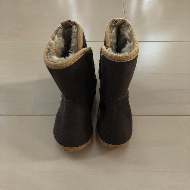 babyGAP(ベビーギャップ)のムートンブーツ  GAP キッズ/ベビー/マタニティのベビー靴/シューズ(~14cm)(ブーツ)の商品写真